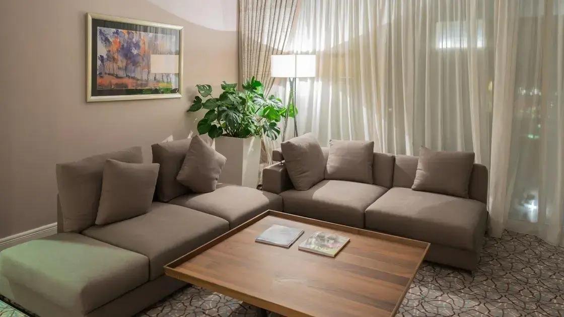 Móveis planejados com couro: descubra valores e diferenciais no design